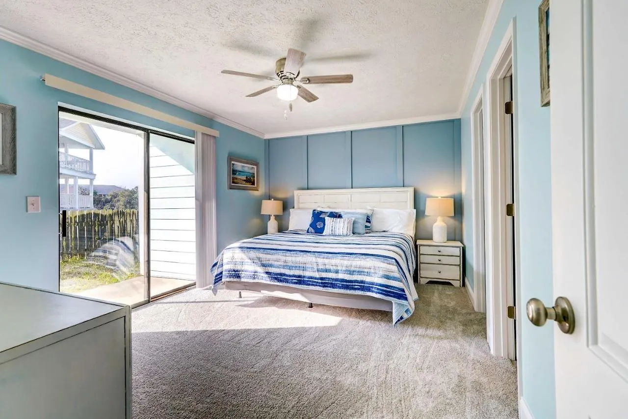Walkable Panama City Beach Condo With Pool Access! USA